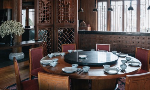 权威六点醒来胸口出汗是咋回事平台,分享专业醒来胸口有汗水是什么原因知识_六点醒来胸口出汗网
